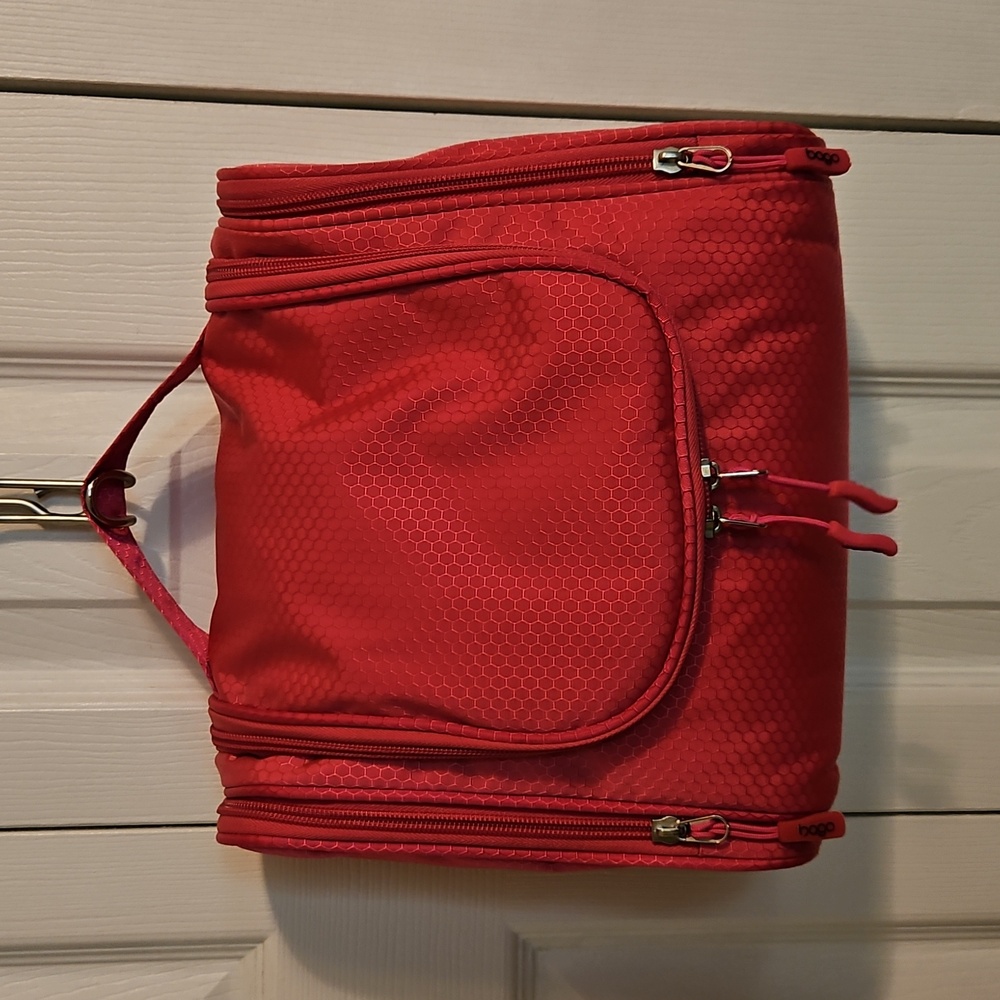 Bago Pink Bag Makeup Toiletry Cosmetic Overnight Trip Vacation Zip Handle Bag